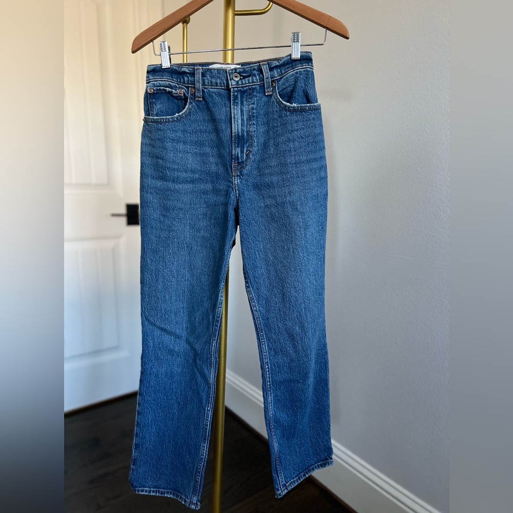 Abercrombie & Fitch, Curve Love, 90’s Straight, Ultra High Rise (26 | 2xs),